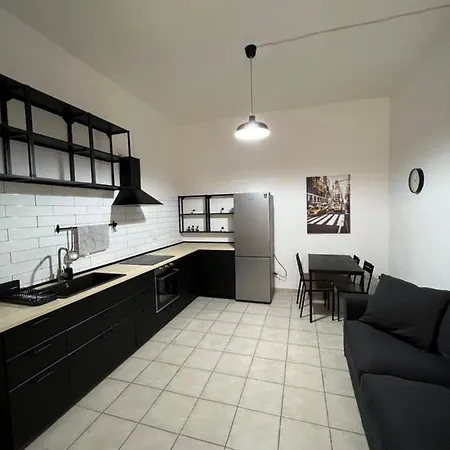 Vecchia Fontana Apartment *